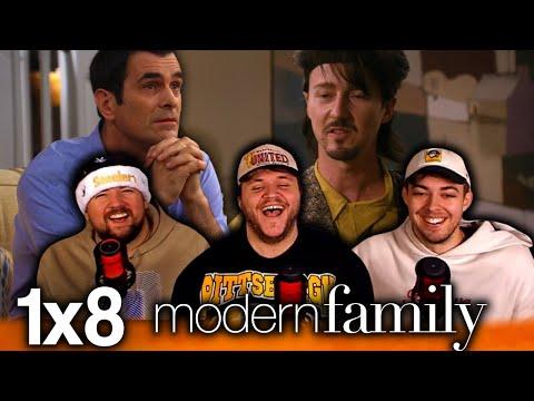 WHAT A TERRIBLE GIFT... | Modern Family 1x8 'Great Expectations' First Reaction!