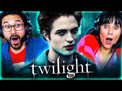 TWILIGHT (2008) MOVIE REACTION – WAIT...IS THIS ACTUALLY A GOOD MOVIE?! - REVIEW