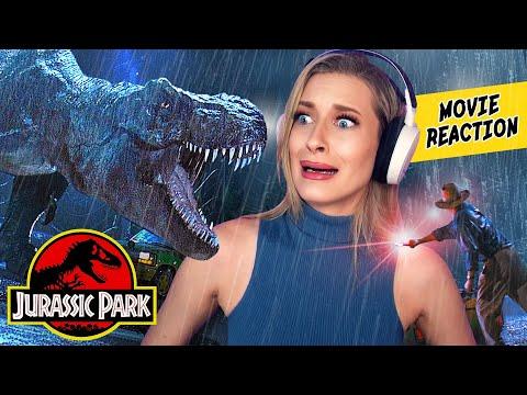 I WAS TERRIFIED | First Time Watching Jurassic Park | Movie Reaction