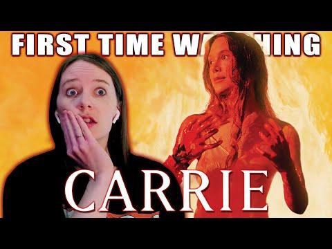 CARRIE (1976) | First Time Watching | MOVIE REACTION | LOOK AT HER FACE!!!
