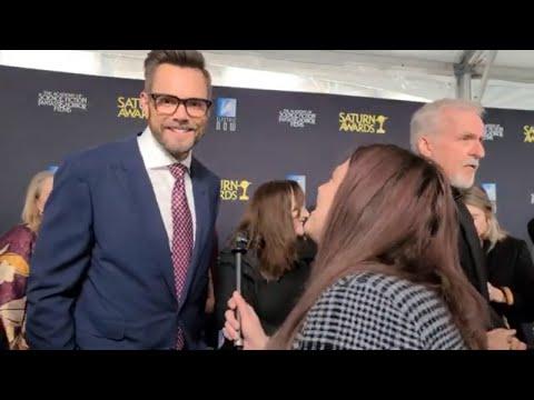 Joel McHale Community Movie Update / Elizabeth Tulloch Teases Deaths in Superman & Lois Season 4