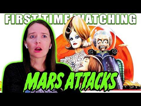 Mars Attacks (1996) | Movie Reaction | First Time Watching | They Come In Peace?!?
