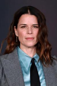 Neve Campbell